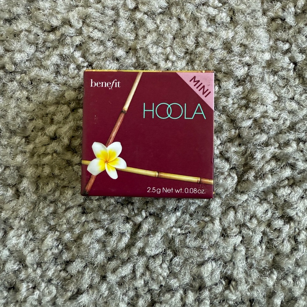 Benefit Hoola Mini Bronzer - Brand New!